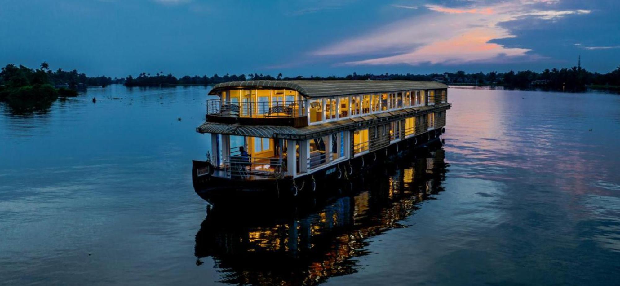 Victoria Houseboats Hotel Alappuzha Kültér fotó